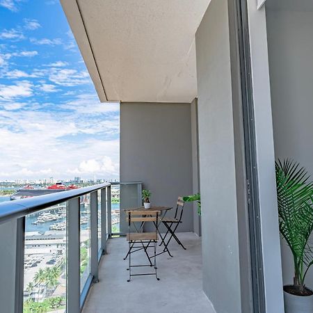 Luxurious 2-Bed Apartment With Breathtaking Bay Views!! Miami Exteriör bild