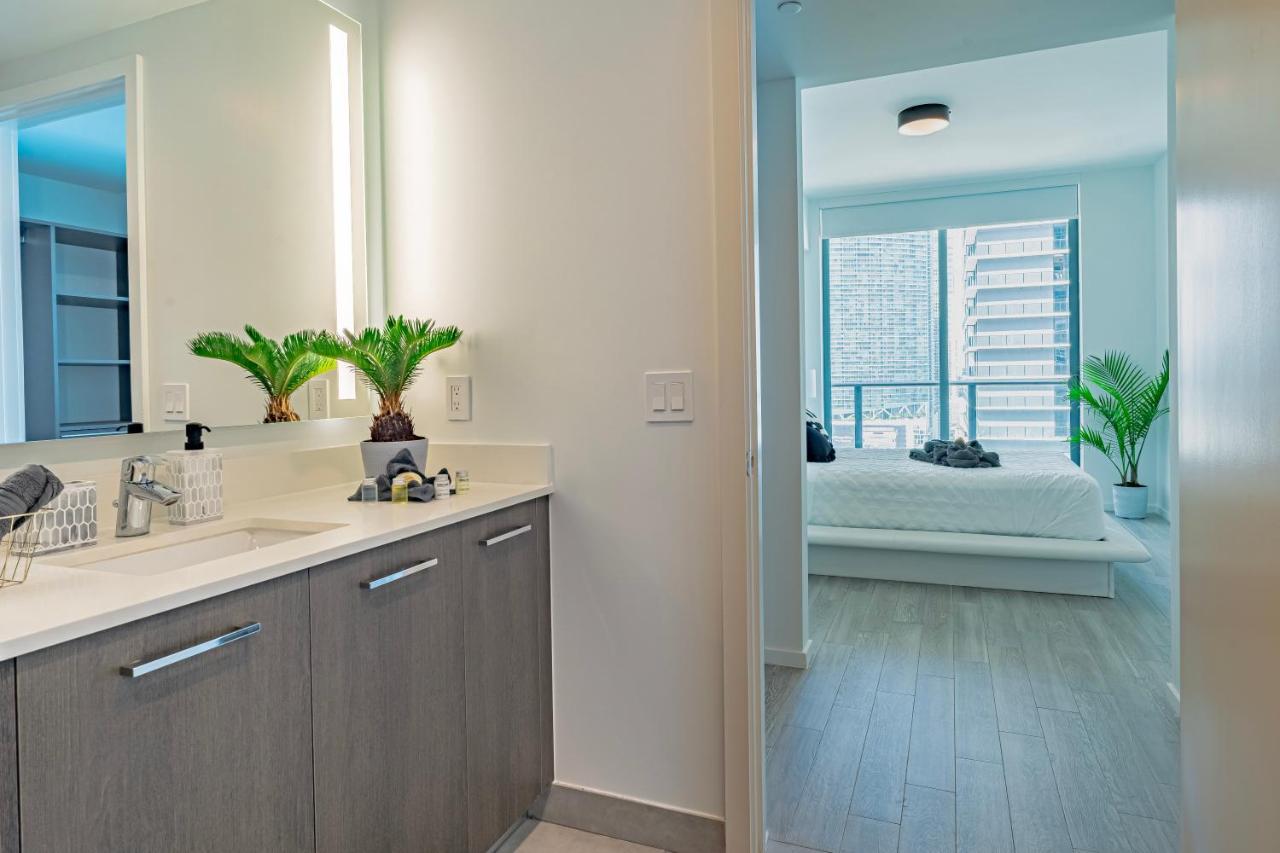 Luxurious 2-Bed Apartment With Breathtaking Bay Views!! Miami Exteriör bild