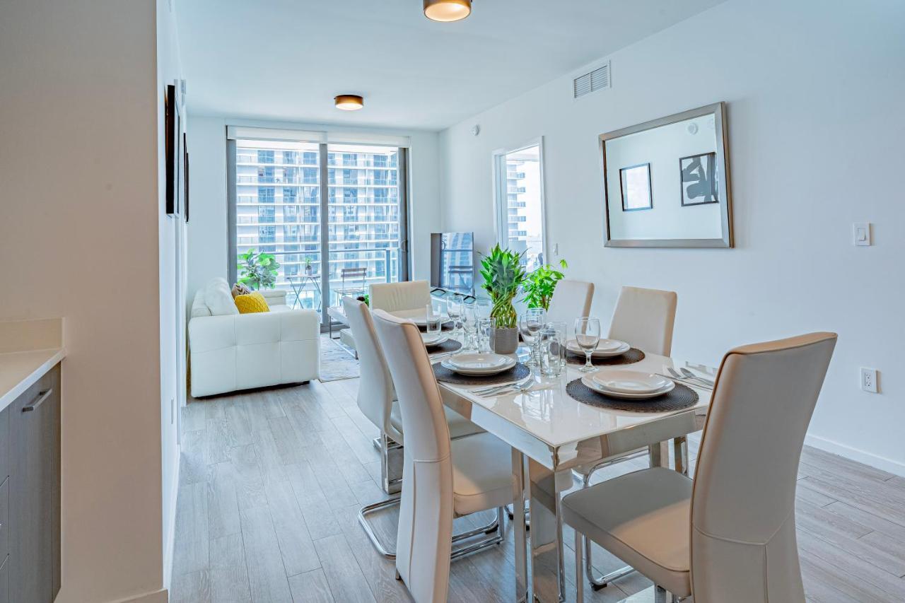 Luxurious 2-Bed Apartment With Breathtaking Bay Views!! Miami Exteriör bild