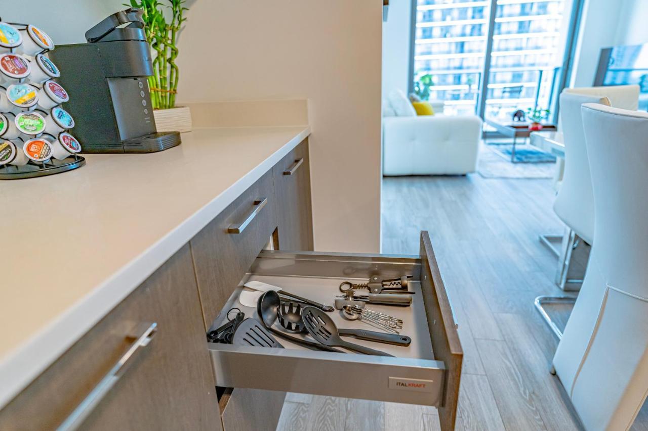 Luxurious 2-Bed Apartment With Breathtaking Bay Views!! Miami Exteriör bild